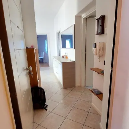 Good Time In Apartment